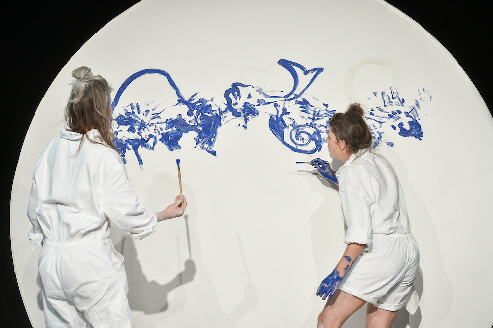 Theater Garten der Wunder - Figurentheater und Musik mit Esther Falk und Sophia Müller - FITZ Stuttgart