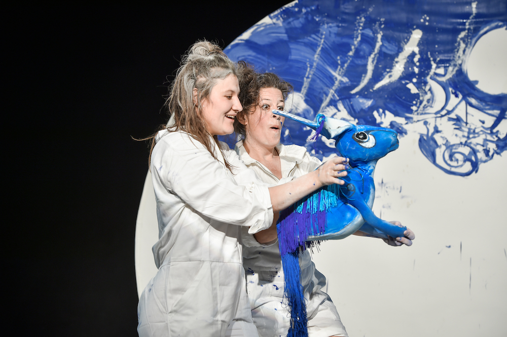Theater Garten der Wunder - Figurentheater und Musik mit Esther Falk und Sophia Müller - FITZ Stuttgart